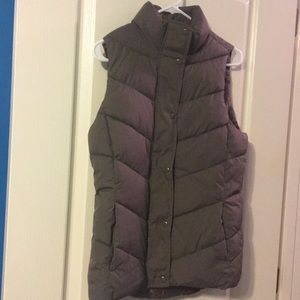 Gap Olive Green Puffer Vest Size Small
